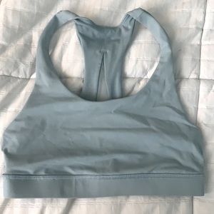 Women’s Lululemon sports bra